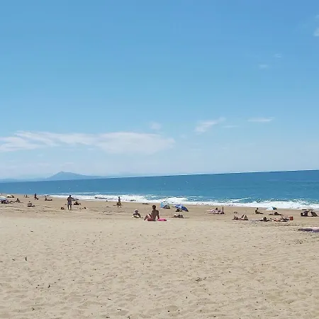 F2 A Proximite Du Village Naturiste Cap D'agde Апартаменты