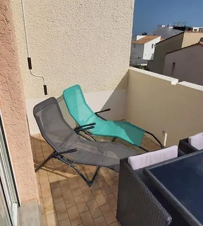 F2 A Proximite Du Village Naturiste Cap D'agde Агд
